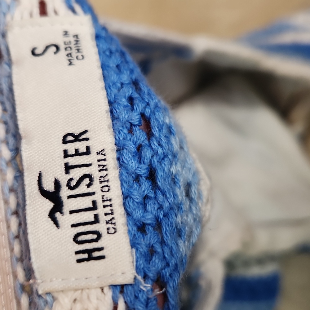 Hollister Crochet Blue Striped Halter Top - Picture 4 of 4